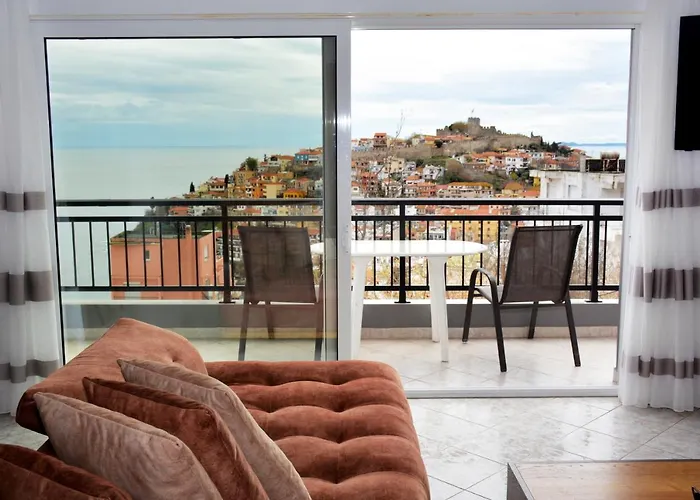 Bella Vista *